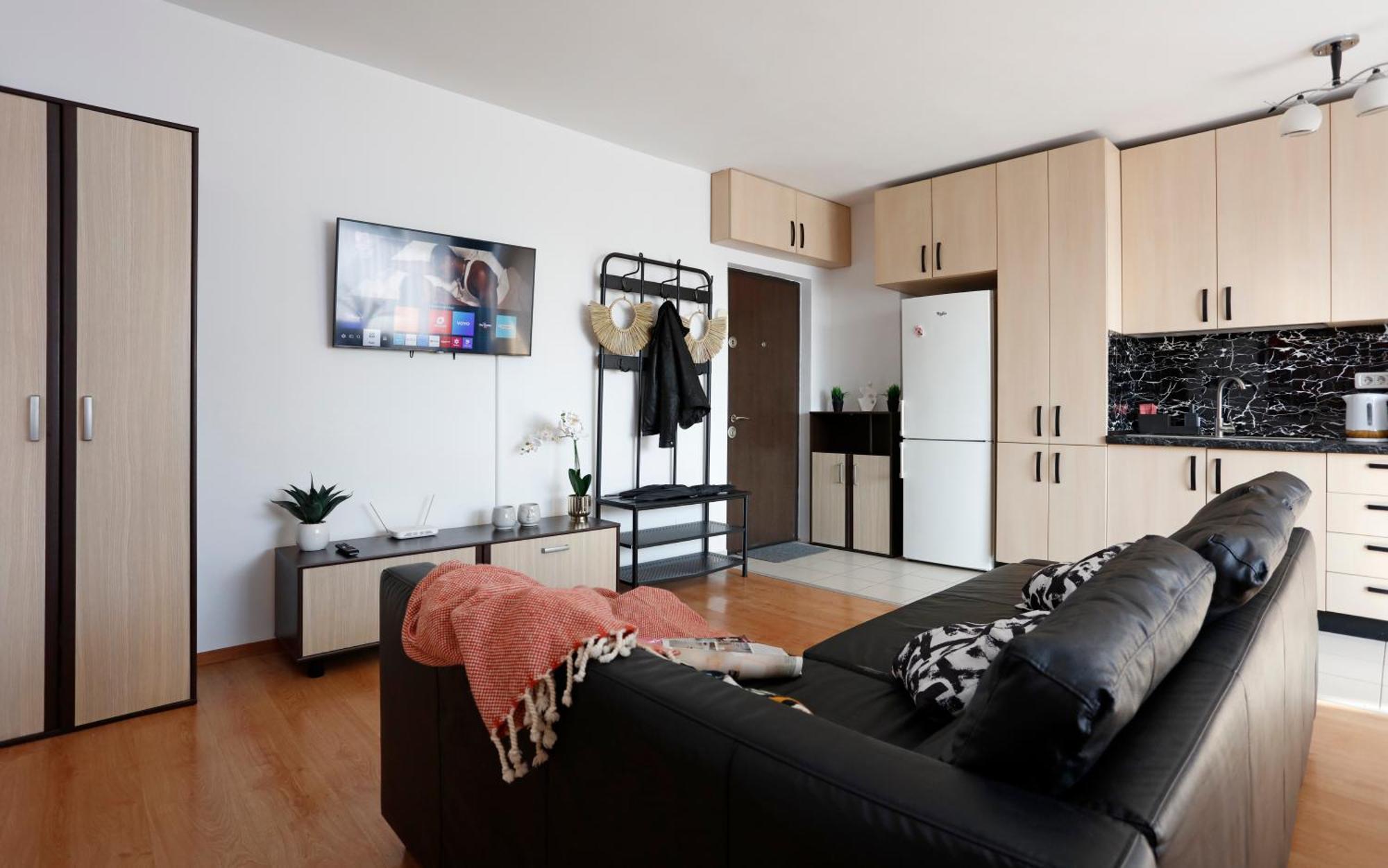 Enchanting Retreat - Historic Old Town - Pet-Friendly Haven - Steps From Unirii 부쿠레슈티 외부 사진