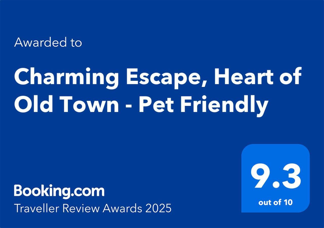 Enchanting Retreat - Historic Old Town - Pet-Friendly Haven - Steps From Unirii 부쿠레슈티 외부 사진